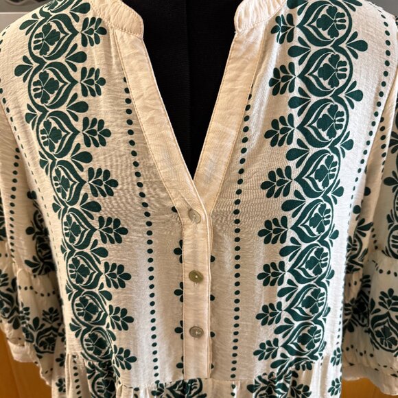 Fig and Flower Cream and Green Floral Midi Dress Size L - Picture 4 of 6